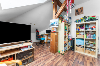 Prodej domu 215 m², Praha 9 - Čakovice