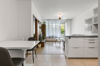 Prodej bytu 3+kk v osobním vlastnictví 82 m², Praha 4 - Modřany