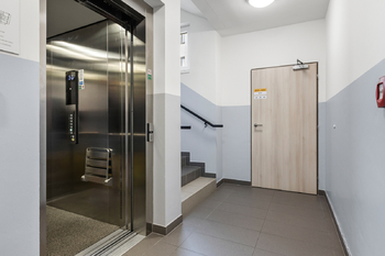 Prodej bytu 3+kk v osobním vlastnictví 82 m², Praha 4 - Modřany