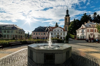 Prodej pozemku 1086 m², Krásná Lípa