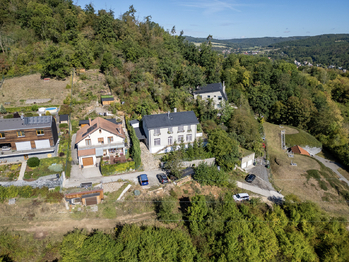 Prodej domu 219 m², Vráž