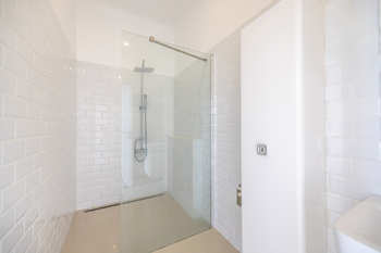 Prodej domu 219 m², Vráž
