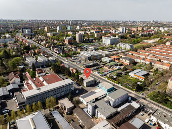 Prodej obchodních prostor 590 m², Praha 10 - Strašnice