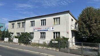 Prodej obchodních prostor 590 m², Praha 10 - Strašnice