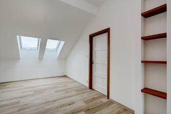 Prodej bytu 2+kk v osobním vlastnictví 75 m², Vilémovice