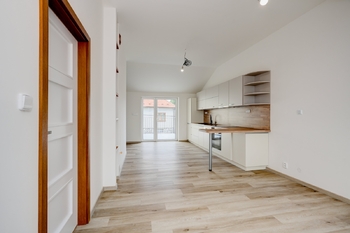 Prodej bytu 2+kk v osobním vlastnictví 75 m², Vilémovice