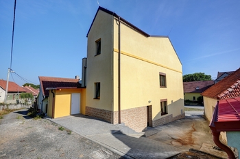 Prodej bytu 2+kk v osobním vlastnictví 75 m², Vilémovice