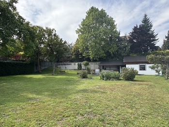 Prodej pozemku 1582 m², Kladno