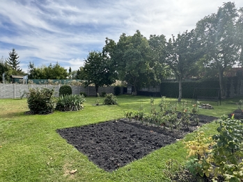 Prodej pozemku 1582 m², Kladno