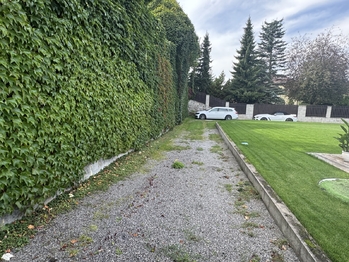 Prodej pozemku 1582 m², Kladno