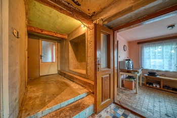 chodba - předsíň - Prodej domu 73 m², Zásmuky
