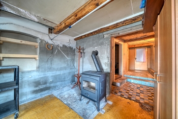 hlavní pokoj - Prodej domu 73 m², Zásmuky