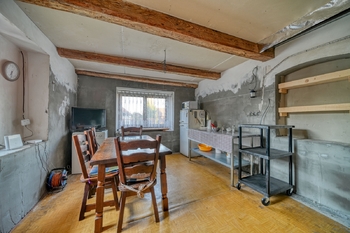 hlavní pokoj - Prodej domu 73 m², Zásmuky