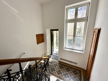 Prodej bytu 2+kk v osobním vlastnictví 40 m², Praha 2 - Vinohrady