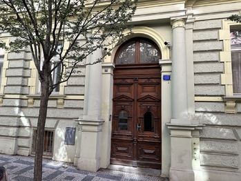 Prodej bytu 2+kk v osobním vlastnictví 40 m², Praha 2 - Vinohrady