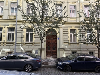 Prodej bytu 2+kk v osobním vlastnictví 40 m², Praha 2 - Vinohrady