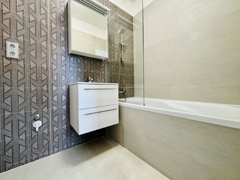 Pronájem bytu 2+1 v osobním vlastnictví 60 m², Žatec