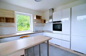 detail kuchyňské linky  - Prodej bytu 3+kk v osobním vlastnictví 126 m², Český Krumlov