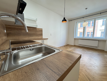 Pronájem bytu 2+kk v osobním vlastnictví 49 m², Praha 2 - Vinohrady