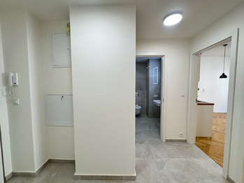 Pronájem bytu 2+kk v osobním vlastnictví 49 m², Praha 2 - Vinohrady