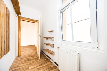 Vstupní chodba - Pronájem bytu 1+1 v osobním vlastnictví 51 m², Teplice