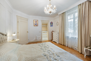 větši ložníce - Prodej bytu 3+kk v osobním vlastnictví 124 m², Karlovy Vary