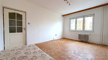 Pokoj - Prodej bytu 2+1 v družstevním vlastnictví 52 m², Praha 6 - Břevnov