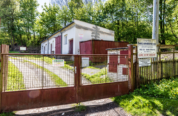 vjezdová brána do zahrádkářské kolonie - Prodej chaty / chalupy 18 m², Velké Březno