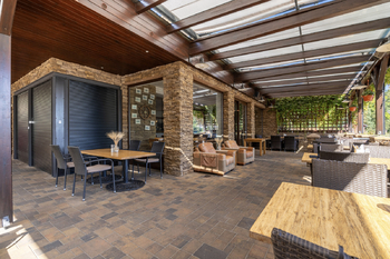 Prodej restaurace 174 m², Doksy