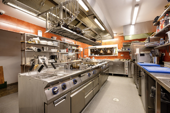 Prodej restaurace 174 m², Doksy