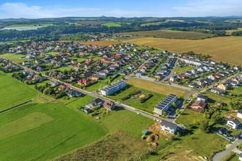 Prodej pozemku 832 m², Mnichovo Hradiště