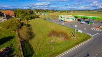 Prodej pozemku 1539 m², Mokrovraty