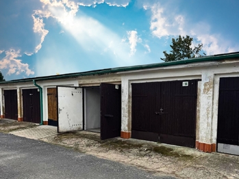 Prodej garáže 19 m², Litvínov