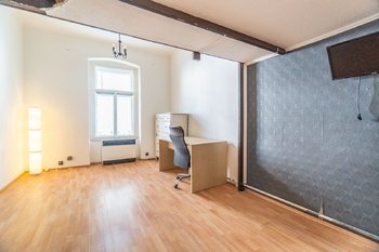 Ložnice - Prodej bytu 1+1 v družstevním vlastnictví 38 m², Praha 3 - Žižkov