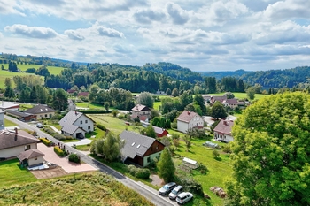 Prodej pozemku 1461 m², Pastviny