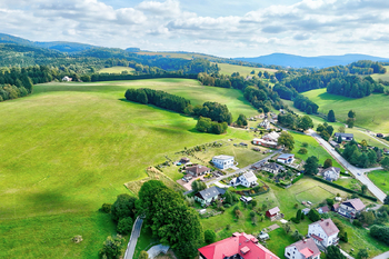 Prodej pozemku 1461 m², Pastviny