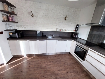 Prodej bytu 3+1 v osobním vlastnictví 68 m², Nížkovice