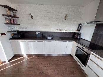 Prodej bytu 3+1 v osobním vlastnictví 68 m², Nížkovice