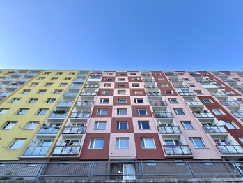 Prodej bytu 1+1 v družstevním vlastnictví 35 m², Jirkov