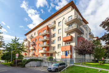 Prodej bytu 1+kk v osobním vlastnictví 33 m², Praha 10 - Záběhlice
