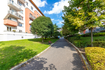 Prodej bytu 1+kk v osobním vlastnictví 33 m², Praha 10 - Záběhlice