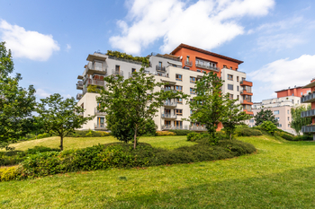 Prodej bytu 1+kk v osobním vlastnictví 33 m², Praha 10 - Záběhlice