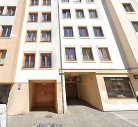 Pronájem garážového stání 13 m², Praha 3 - Žižkov