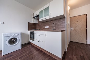 Prodej bytu 1+1 v osobním vlastnictví 37 m², Karlovy Vary