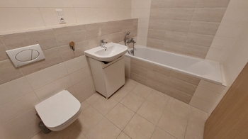 Pronájem bytu 2+kk v osobním vlastnictví 70 m², Praha 9 - Čakovice