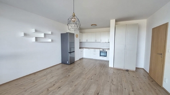 Pronájem bytu 2+kk v osobním vlastnictví 70 m², Praha 9 - Čakovice