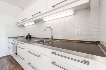 Prodej bytu 2+kk v osobním vlastnictví 57 m², Mníšek pod Brdy