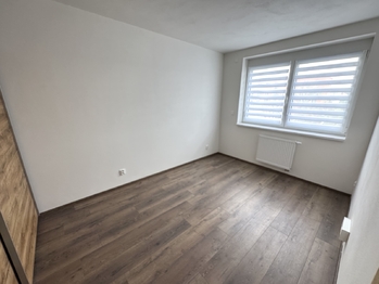 ložnice - Pronájem bytu 2+kk v osobním vlastnictví 57 m², Plzeň