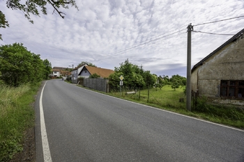 Prodej pozemku 932 m², Ondřejov