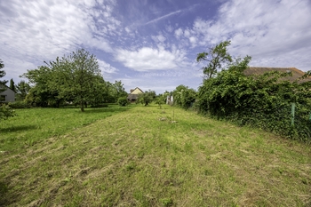 Prodej pozemku 932 m², Ondřejov